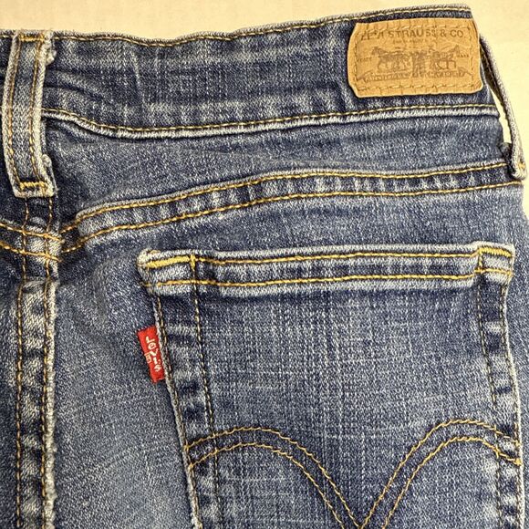 Levis 515 Jeans Womens 8P Short Boot Cut Mid Rise Medium Wash Denim Stretch - Picture 9 of 11